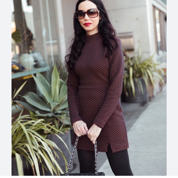 ellejay Dresses & Skirts - Ellejay Penelope mock neck Mini Dress size small designer textured women‎